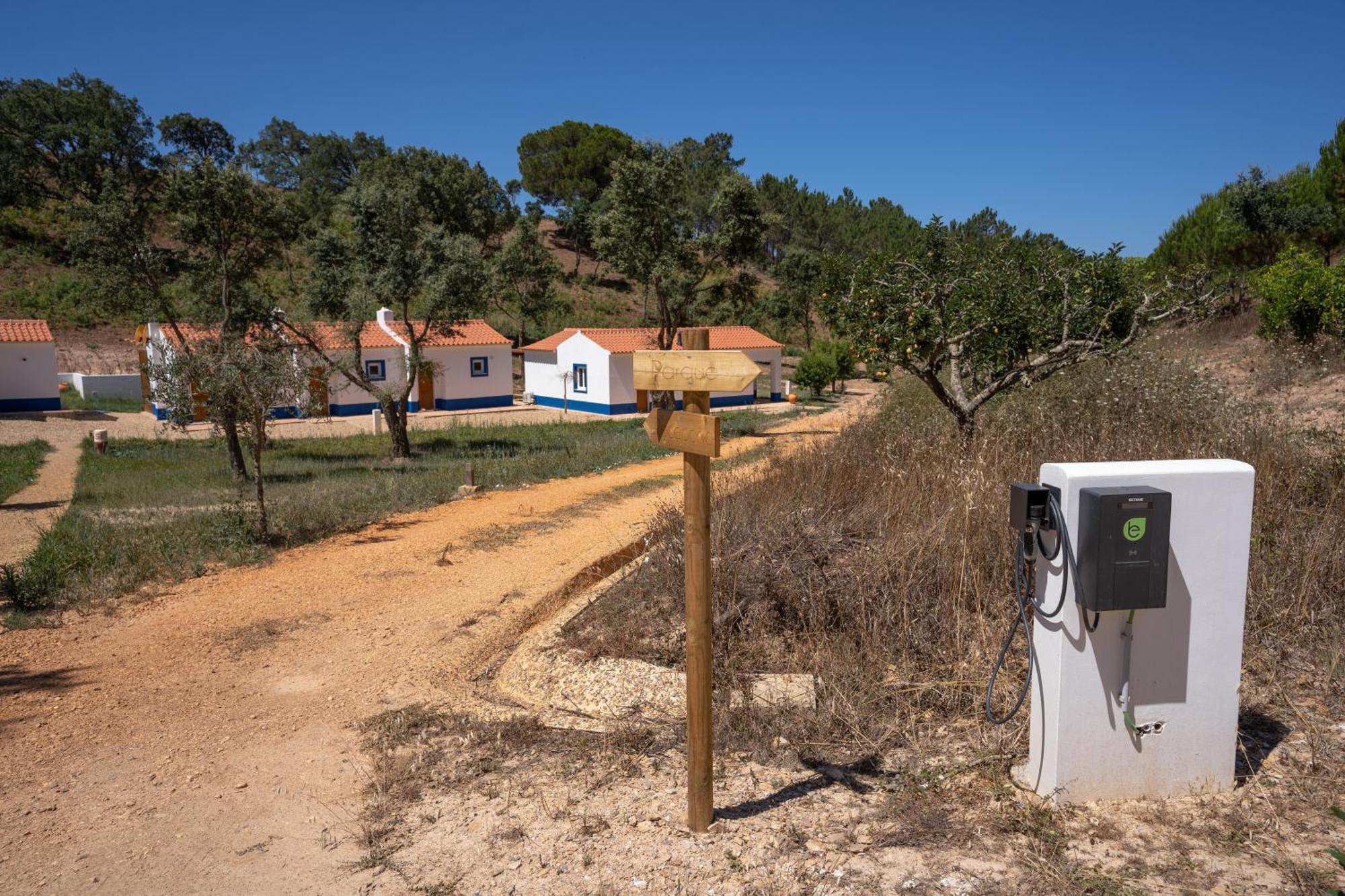 Vale Da Cassiopeia Guest House Cercal do Alentejo Екстериор снимка