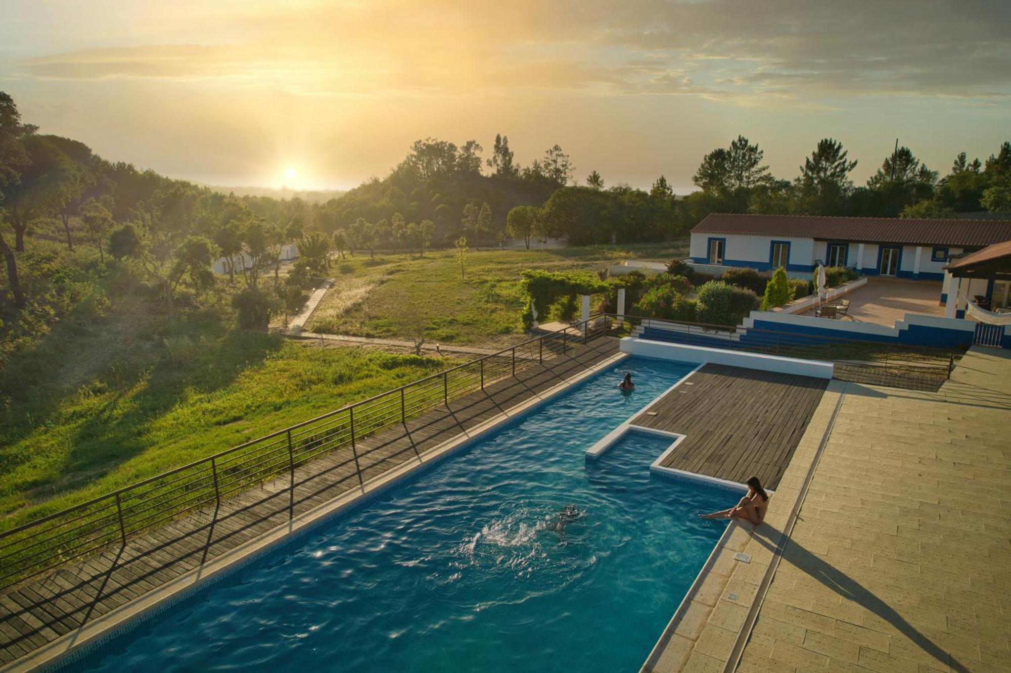 Vale Da Cassiopeia Guest House Cercal do Alentejo Екстериор снимка