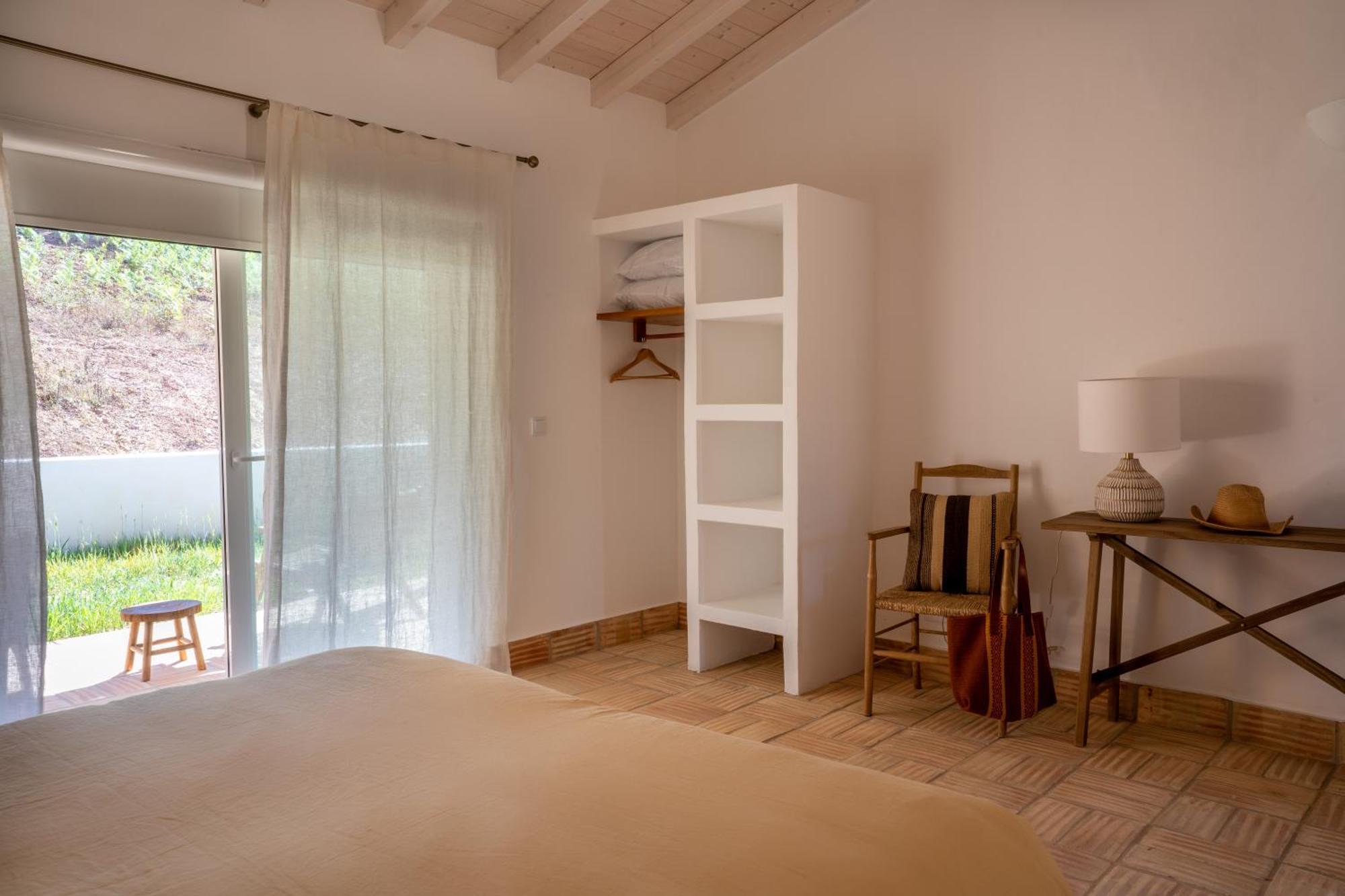 Vale Da Cassiopeia Guest House Cercal do Alentejo Екстериор снимка